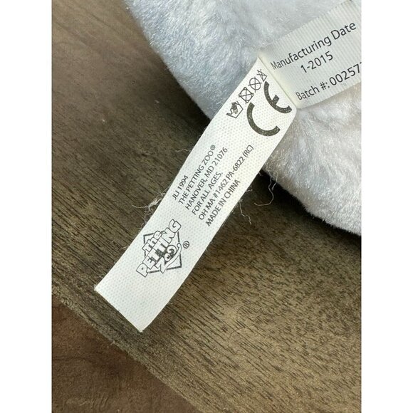 The Petting Zoo 2015 White Crocodile Plush Stuffed Animal Toy - Picture 8 of 11